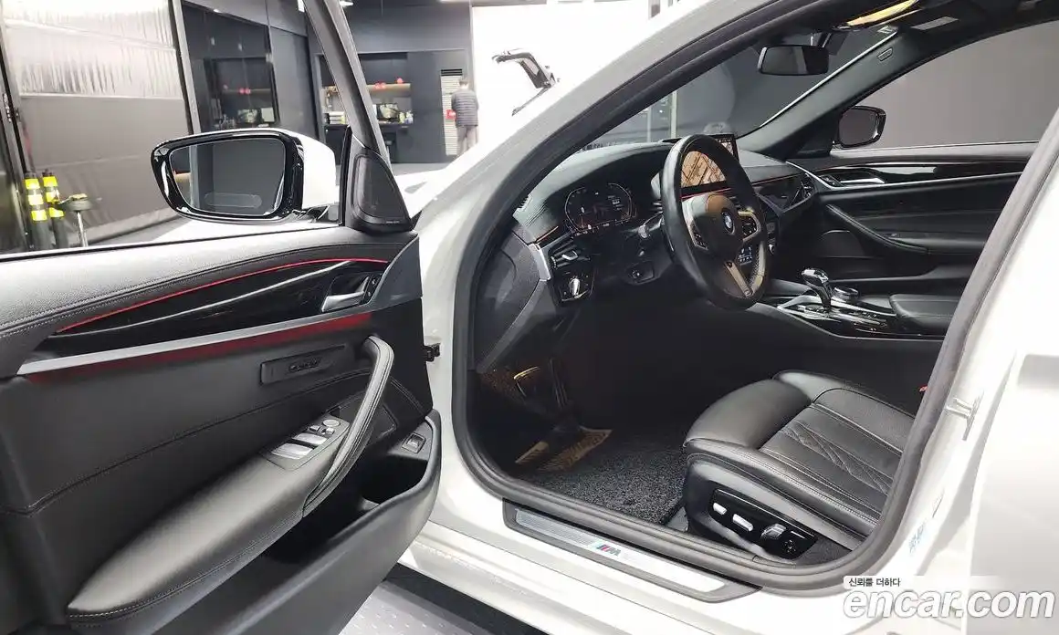 BMW 5-Series 2023 2.0 Автомат в Москве № 190050, фото 3