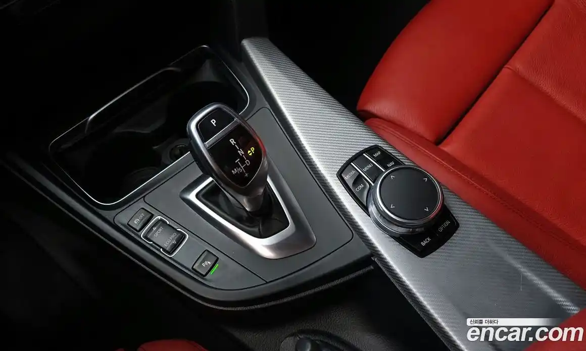 BMW 3-Series 2018 2.0 Автомат в Москве № 191794, фото 11