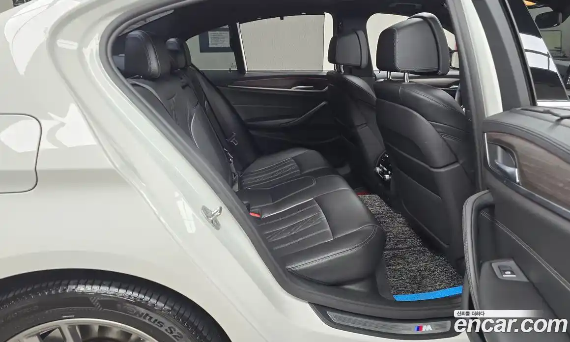 BMW 5-Series 2018 2.0 Автомат в Москве № 192037, фото 11