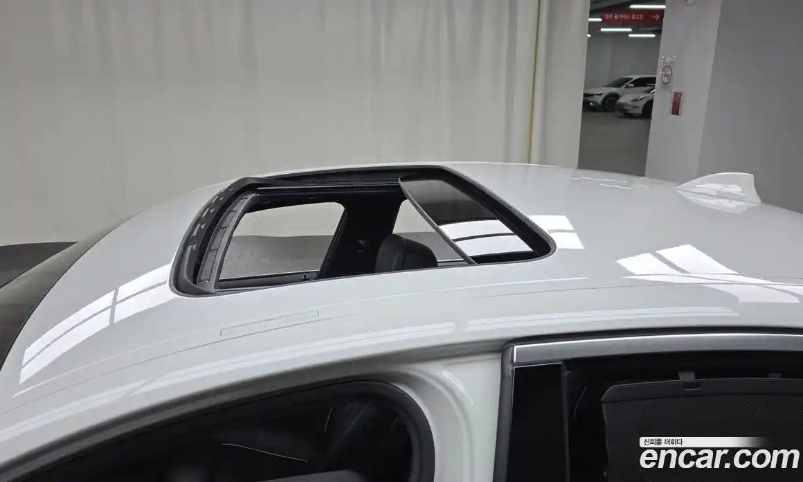 BMW 5-Series 2018 2.0 Автомат в Москве № 192037, фото 17