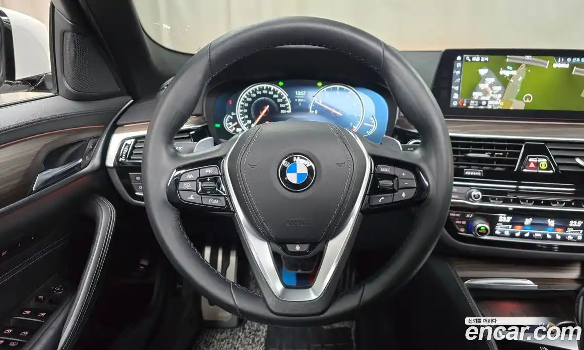 BMW 5-Series 2018 2.0 Автомат в Москве № 192037, фото 19