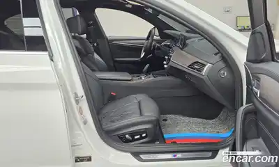 BMW 5-Series 2018 2.0 Автомат в Москве № 192037, миниатюра 9