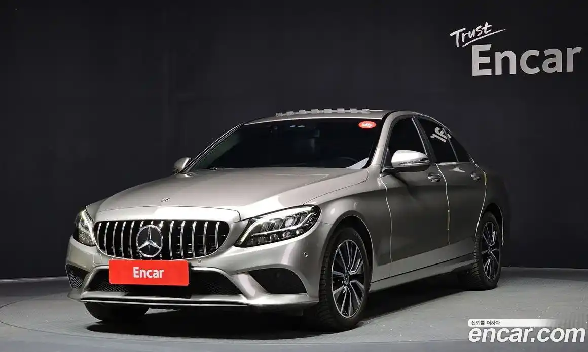 Mercedes-Benz C-Class 2020 2.0 Автомат в Москве № 192430, фото 14