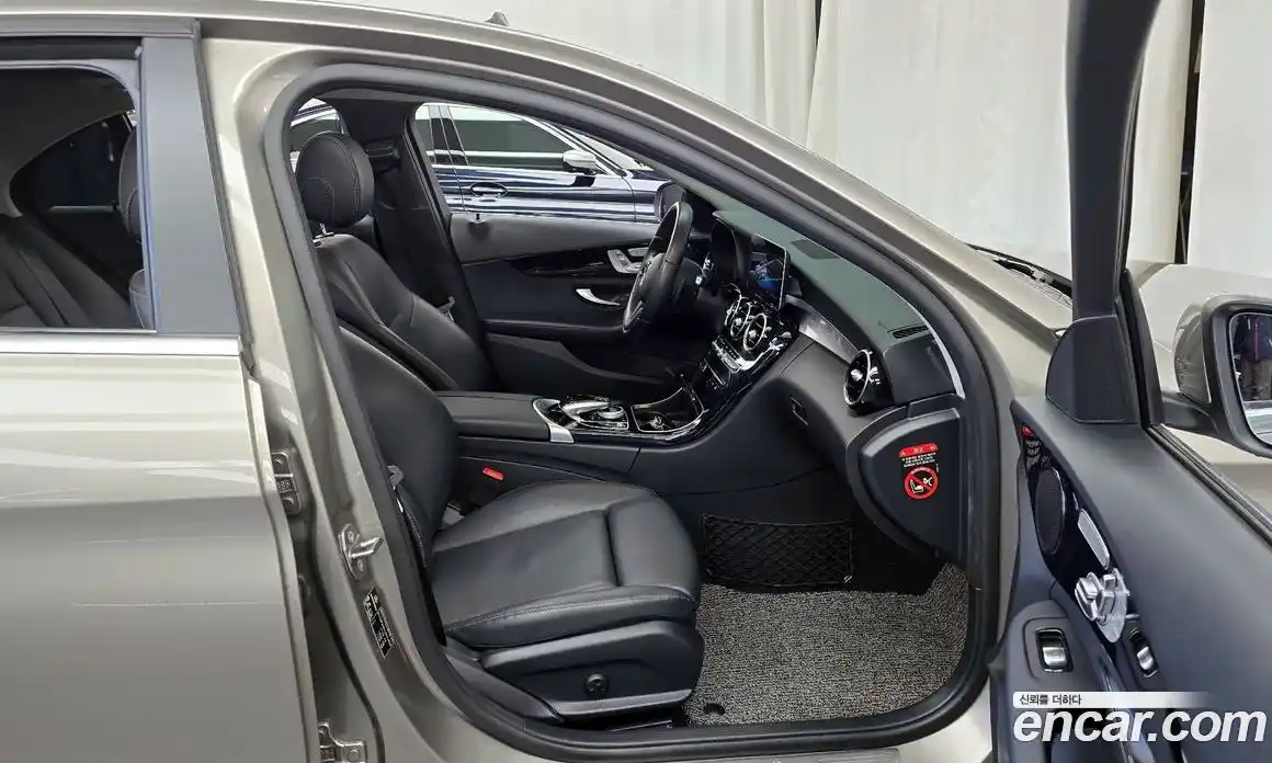 Mercedes-Benz C-Class 2020 2.0 Автомат в Москве № 192430, фото 5