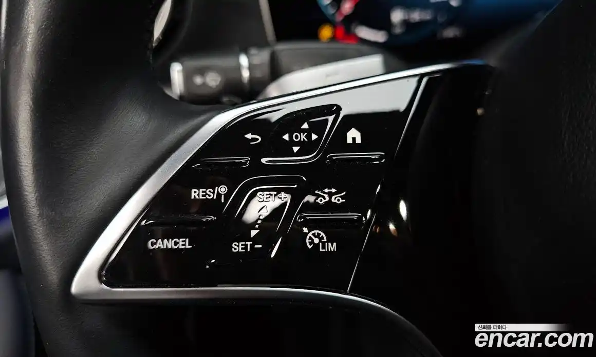 Mercedes-Benz E-Class 2023 2.0 Автомат в Москве № 193880, фото 17