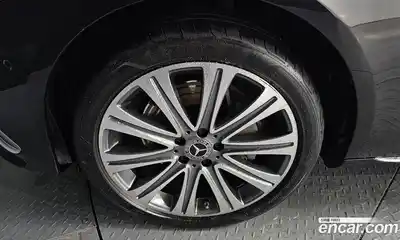 Mercedes-Benz E-Class 2023 2.0 Автомат в Москве № 193880, миниатюра 5