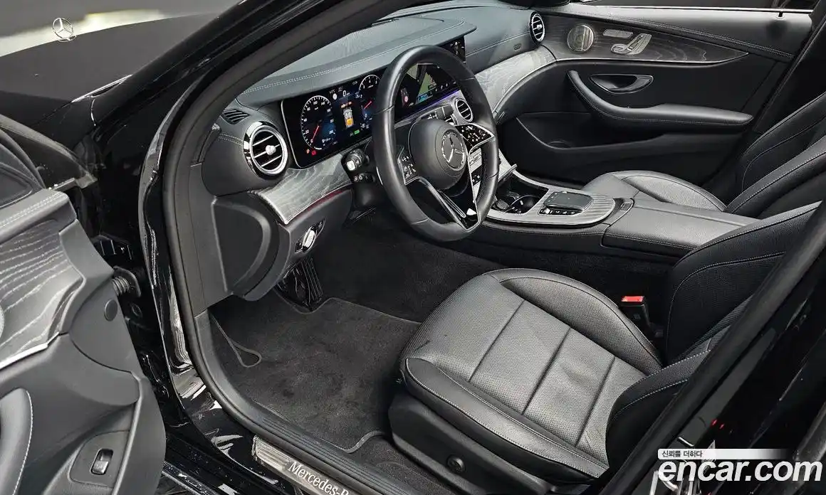 Mercedes-Benz E-Class 2023 2.0 Автомат в Москве № 193880, фото 8