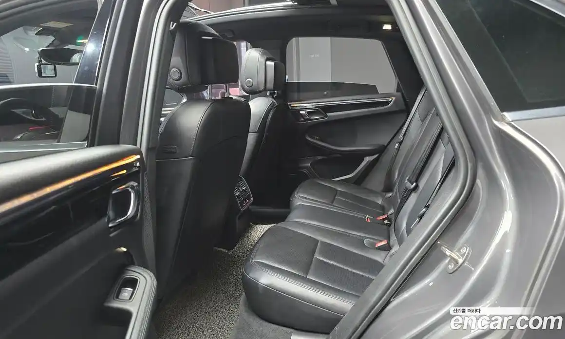 Porsche Macan 2015 3.0 Автомат в Москве № 197656, фото 3