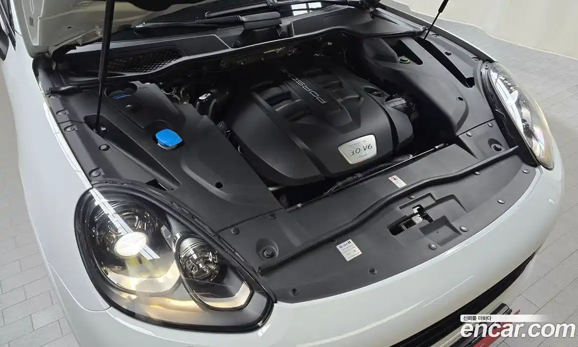 Porsche Cayenne 2017 3.0 Автомат в Москве № 197680, фото 18