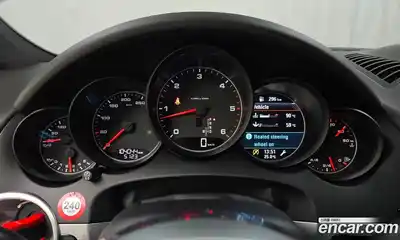 Porsche Cayenne 2017 3.0 Автомат в Москве № 197680, миниатюра 4