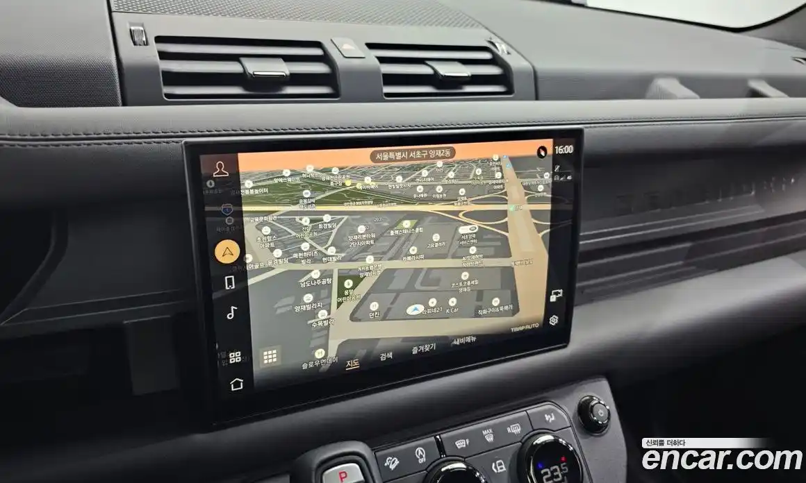 Land Rover Defender 2025 4.4 Автомат в Москве № 198087, фото 17