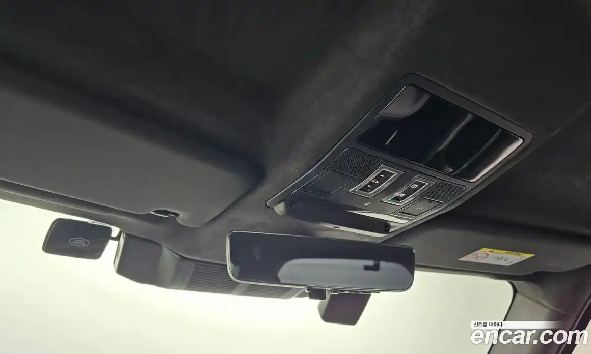 Land Rover Defender 2025 4.4 Автомат в Москве № 198087, фото 3