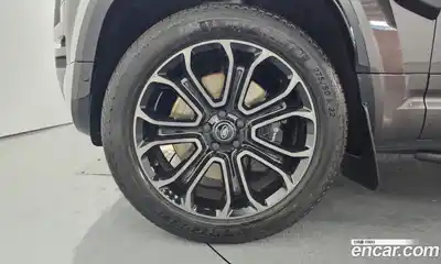 Land Rover Defender 2025 4.4 Автомат в Москве № 198087, миниатюра 6