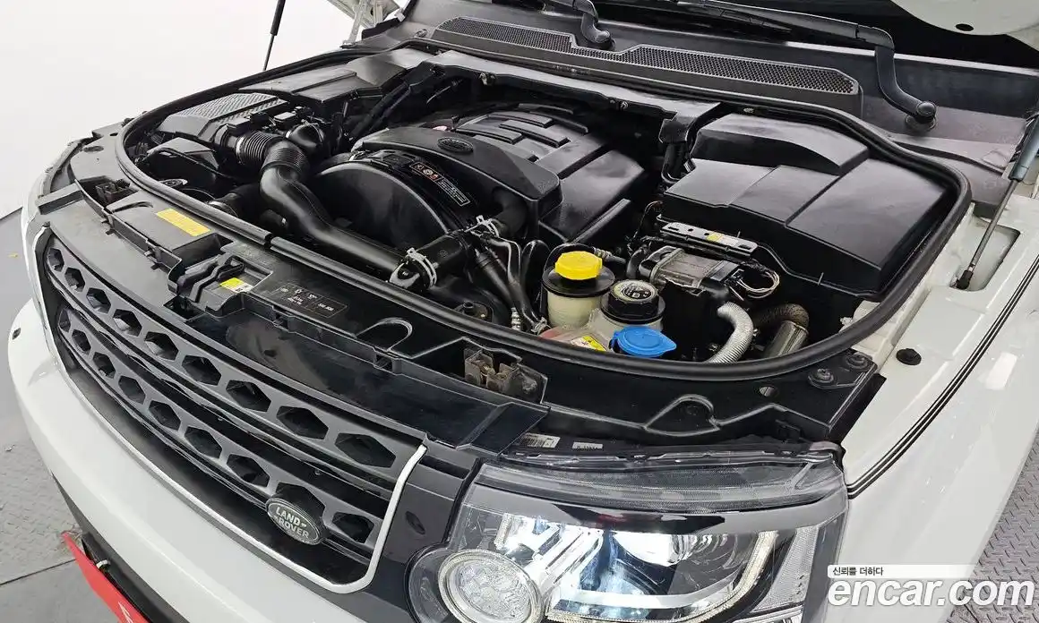 Land Rover Discovery 2016 3.0 Автомат в Москве № 198255, фото 17