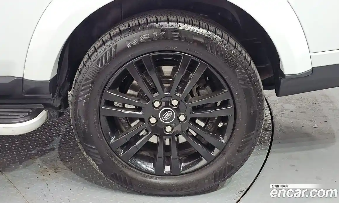 Land Rover Discovery 2016 3.0 Автомат в Москве № 198255, фото 8