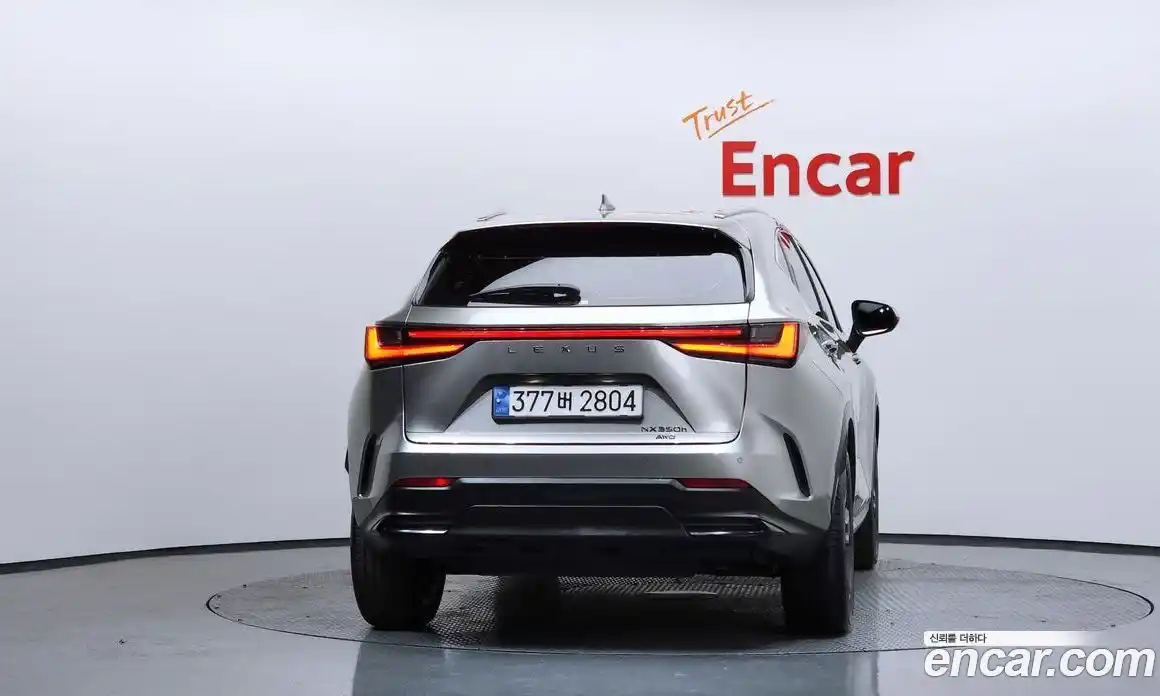 Lexus NX 2024 2.5 Автомат в Москве № 198752, фото 13