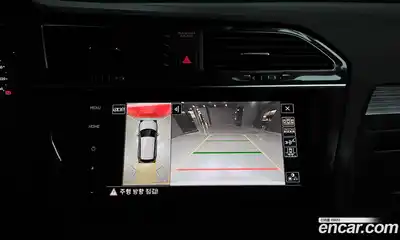 Volkswagen Tiguan 2023 2.0 Автомат в Москве № 198921, миниатюра 6