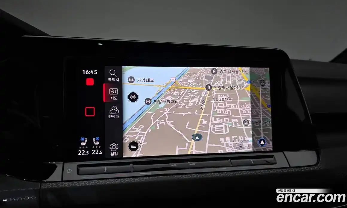 Volkswagen Golf 2024 2.0 Автомат в Москве № 198980, фото 17