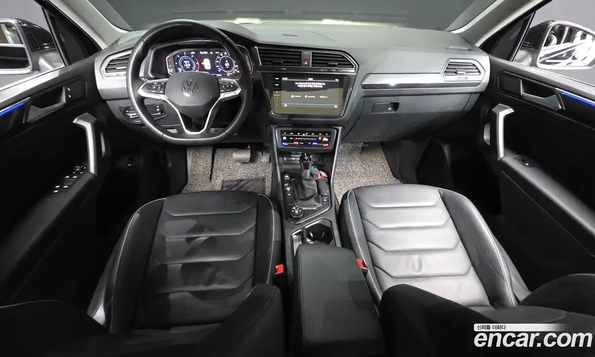 Volkswagen Tiguan 2023 2.0 Автомат в Москве № 199043, фото 11