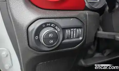 Jeep Wrangler 2023 2.0 Автомат в Москве № 199433, миниатюра 4