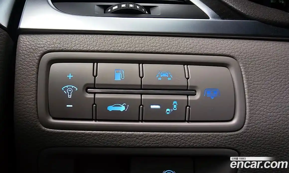 Genesis G80 2018 3.8 Автомат в Москве № 204856, фото 19