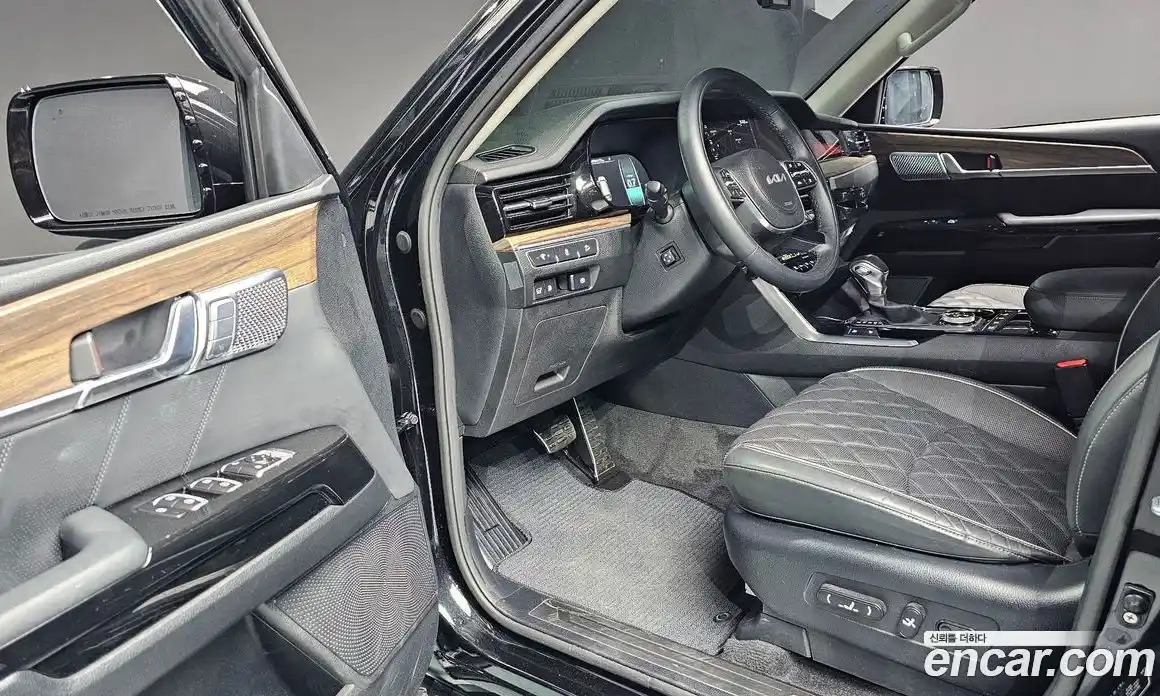 Kia Mohave 2024 3.0 Автомат в Москве № 20594, фото 3