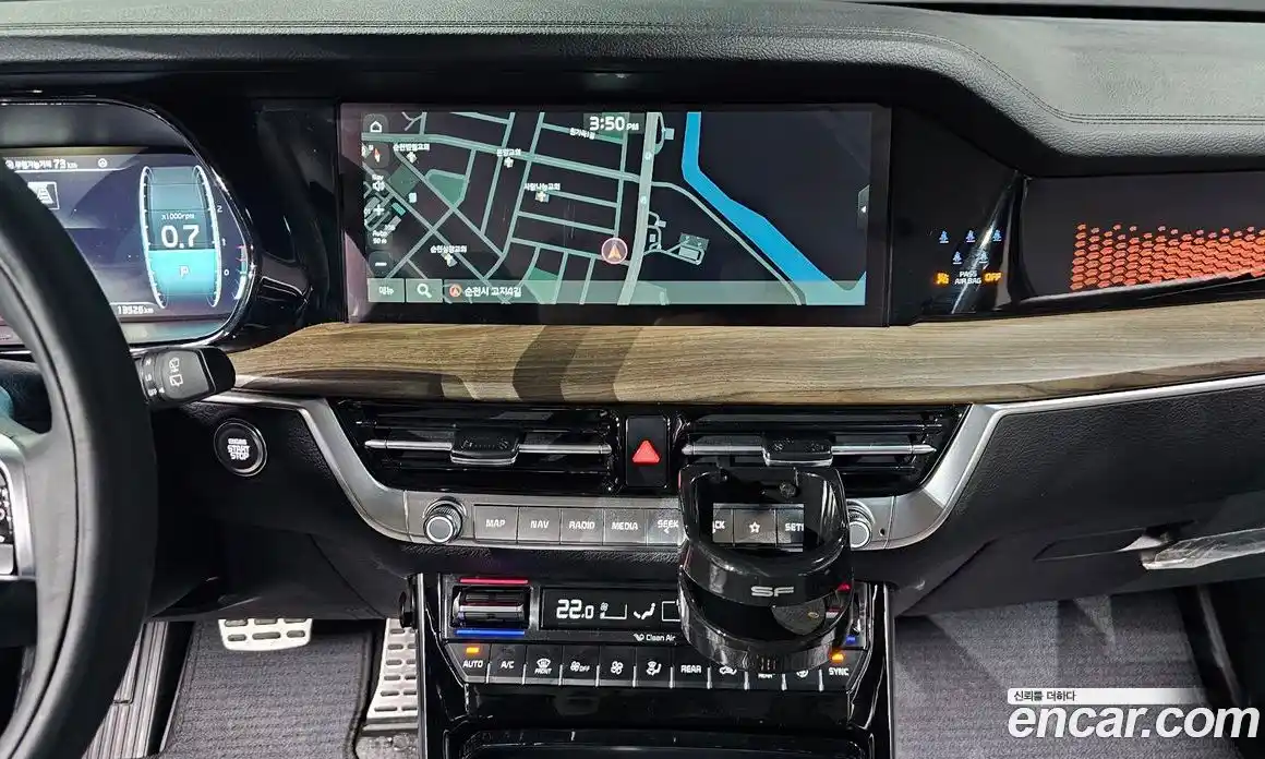 Kia Mohave 2024 3.0 Автомат в Москве № 20594, фото 5