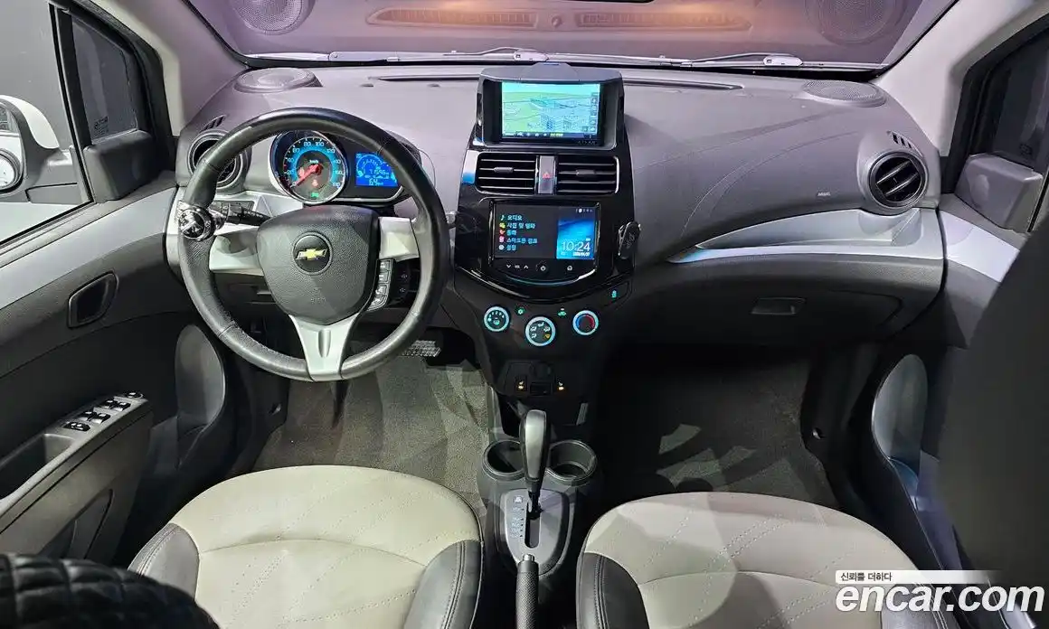 Chevrolet Spark 2014 1.0 Автомат в Москве № 20983, фото 4