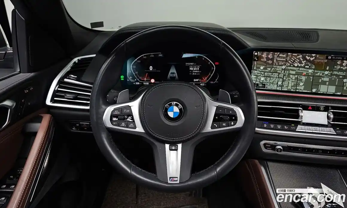 BMW X6 2022 3.0 Автомат в Москве № 210564, фото 3