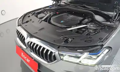 BMW Gran Turismo 2023 3.0 Автомат в Москве № 210999, миниатюра 2