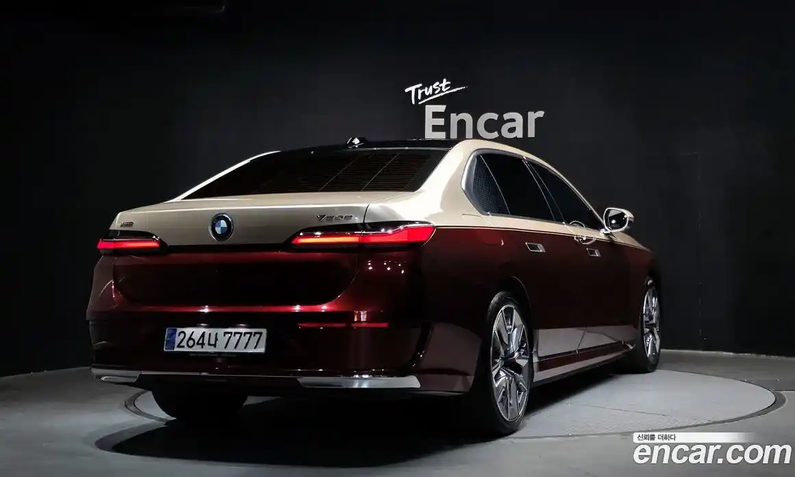 BMW 7-Series 2023 3.0 Автомат в Москве № 211386, фото 13