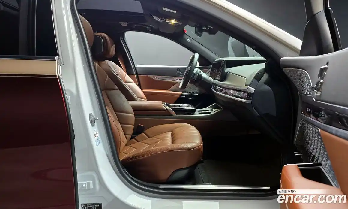 BMW 7-Series 2023 3.0 Автомат в Москве № 211386, фото 3