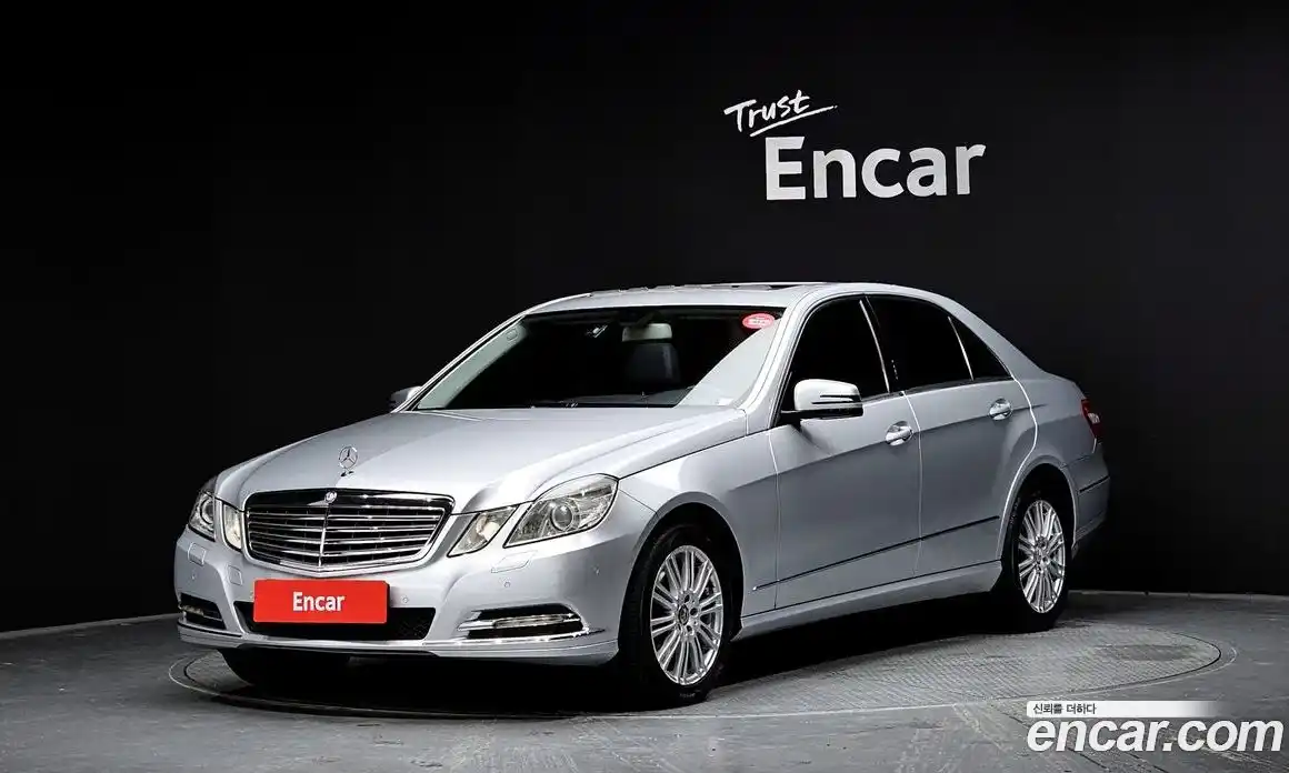 Mercedes-Benz E-Class 2011 3.5 Автомат в Москве № 212182, фото 1