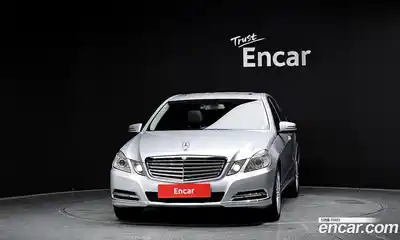 Mercedes-Benz E-Class 2011 3.5 Автомат в Москве № 212182, миниатюра 2