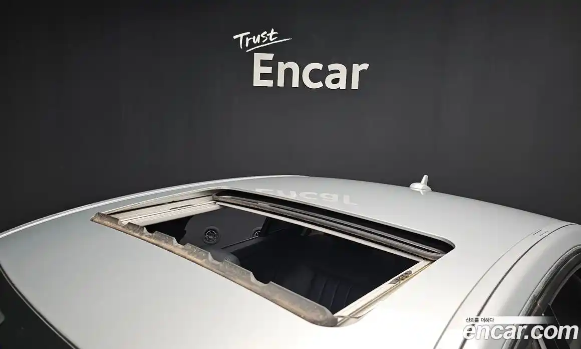 Mercedes-Benz E-Class 2011 3.5 Автомат в Москве № 212182, фото 4