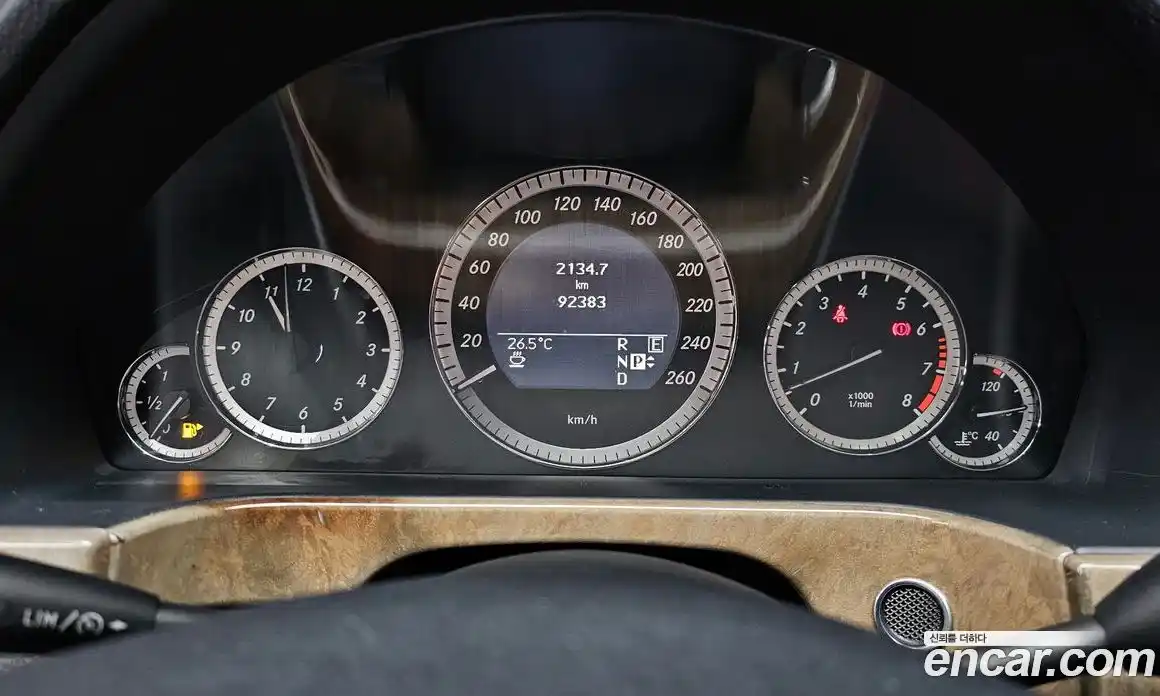 Mercedes-Benz E-Class 2011 3.5 Автомат в Москве № 212182, фото 9