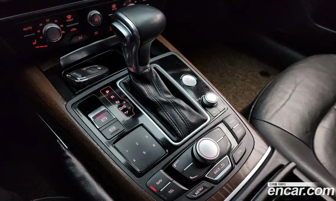 Audi A6 2014 2.0 Автомат в Москве № 212621, фото 10