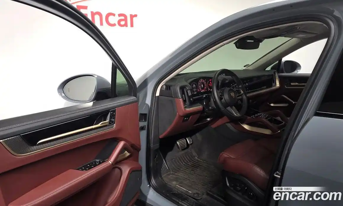 Porsche Cayenne 2025 4.0 Автомат в Москве № 213070, фото 19