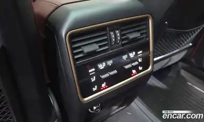 Porsche Cayenne 2025 4.0 Автомат в Москве № 213070, миниатюра 7