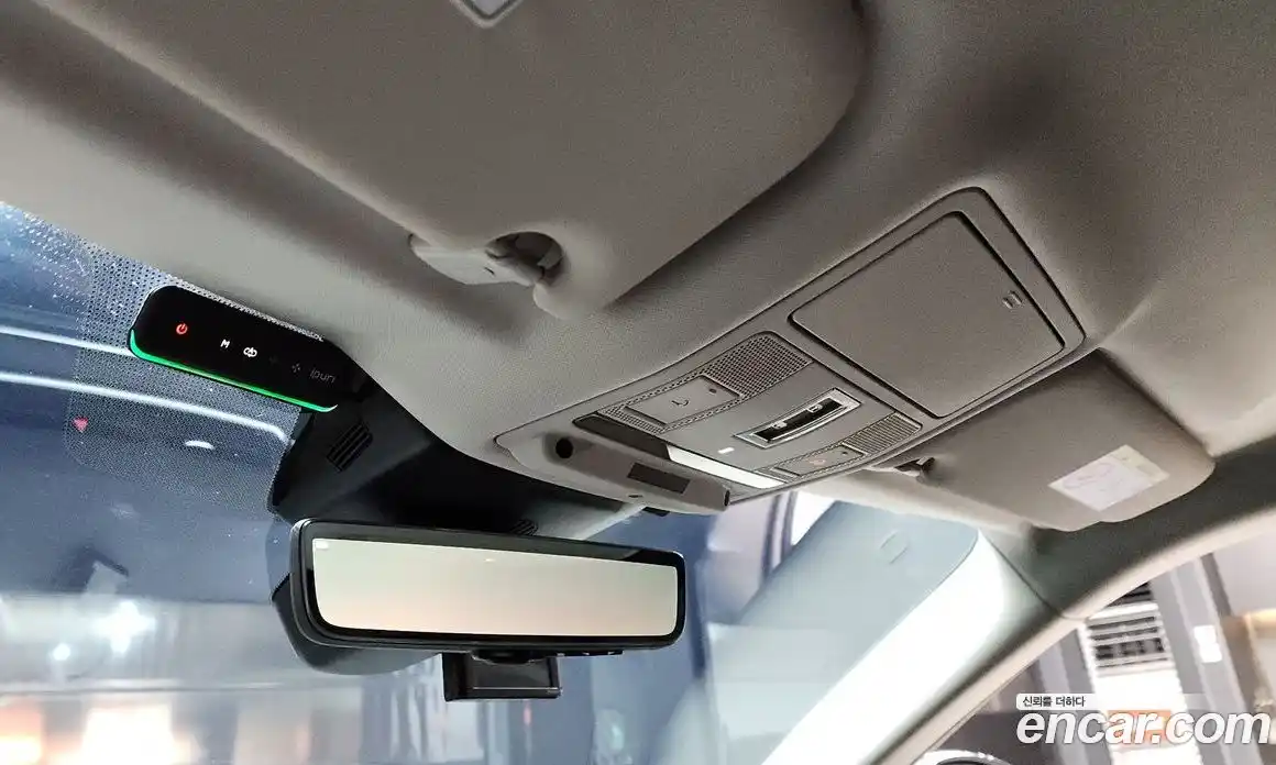 Land Rover Range-Rover Evoque 2020 2.0 Автомат в Москве № 213430, фото 14