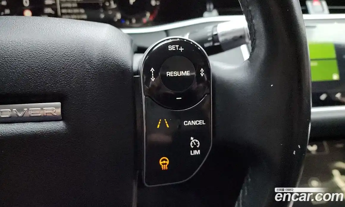 Land Rover Range-Rover Evoque 2020 2.0 Автомат в Москве № 213430, фото 18