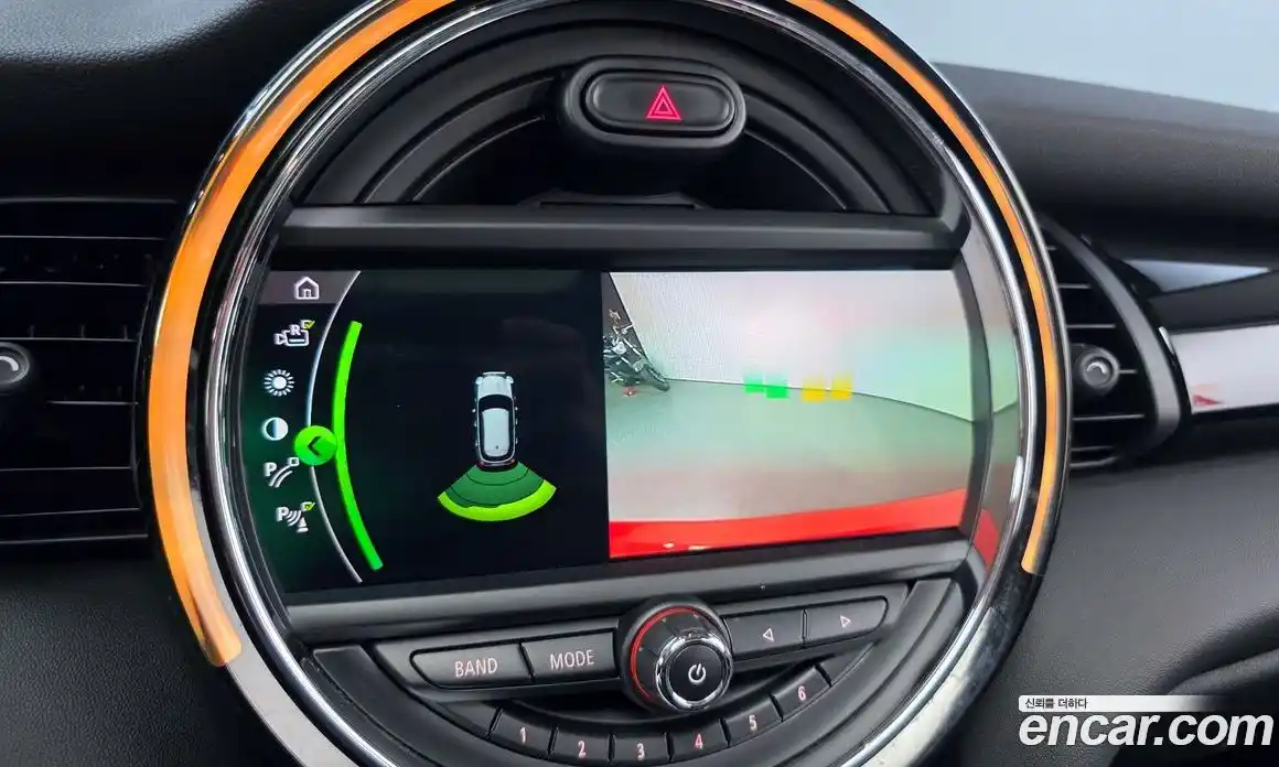 Mini Cooper 2019 1.5 Автомат в Москве № 214265, фото 20