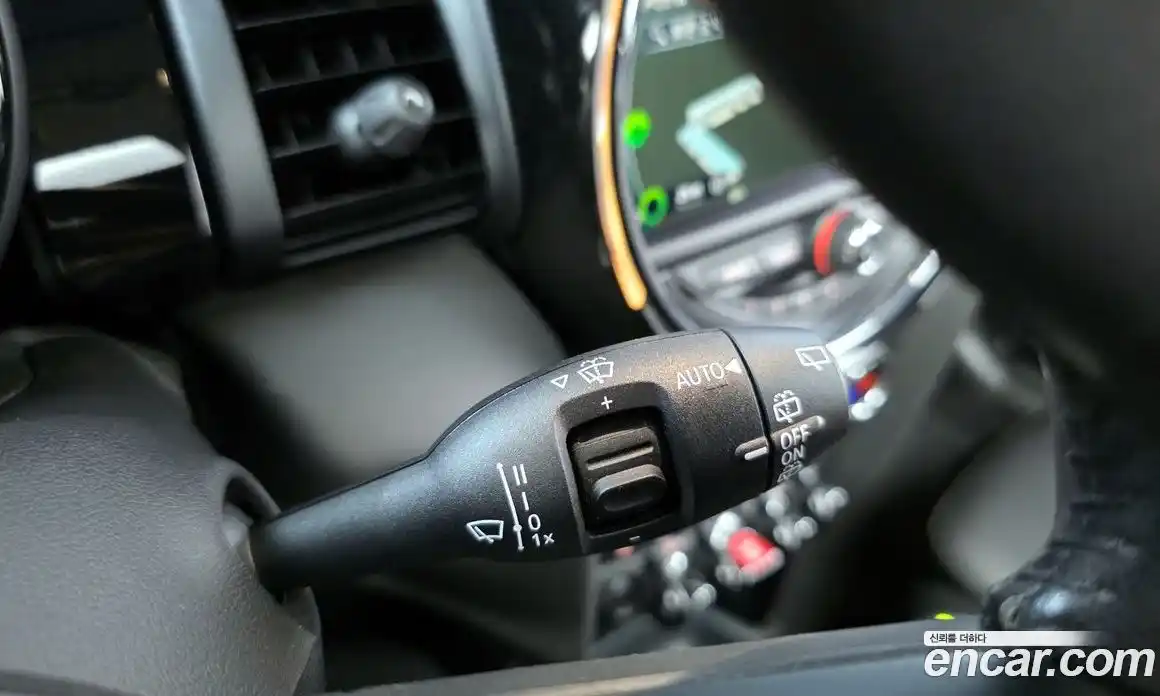 Mini Cooper 2019 1.5 Автомат в Москве № 214265, фото 3