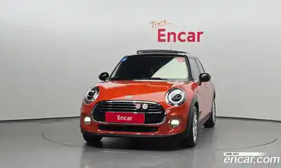 Mini Cooper 2019 1.5 Автомат в Москве № 214265, миниатюра 8