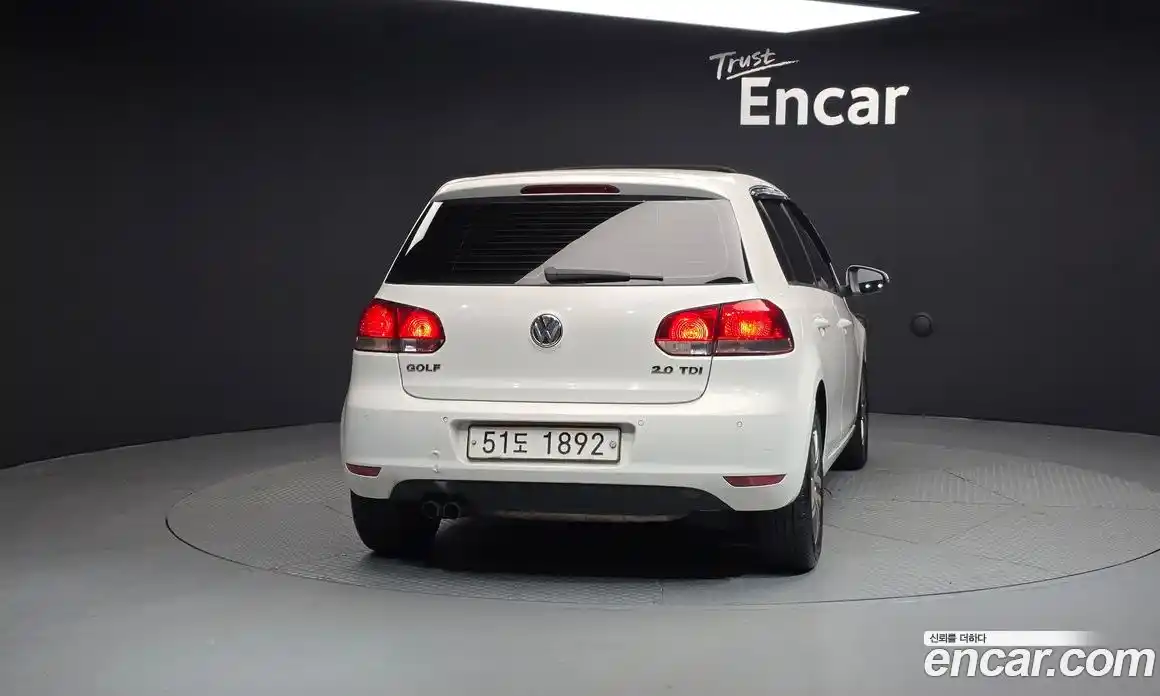 Volkswagen Golf 2010 2.0 Автомат в Москве № 215353, фото 13