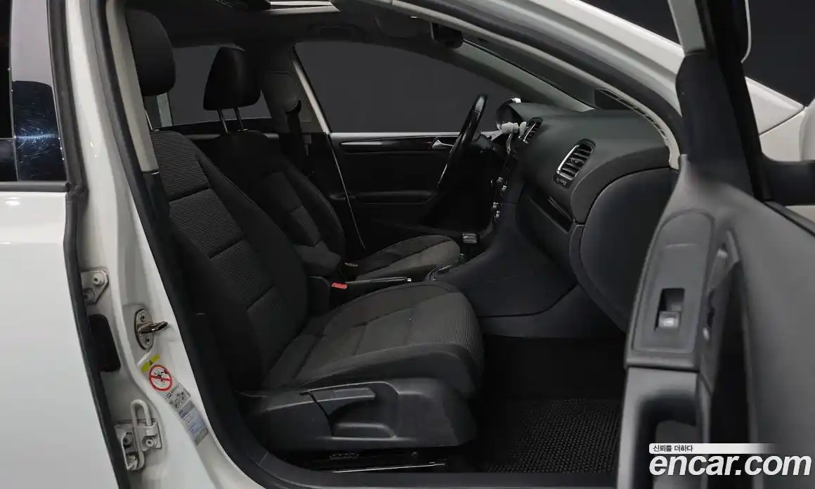 Volkswagen Golf 2010 2.0 Автомат в Москве № 215353, фото 18