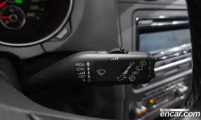 Volkswagen Golf 2010 2.0 Автомат в Москве № 215353, миниатюра 4