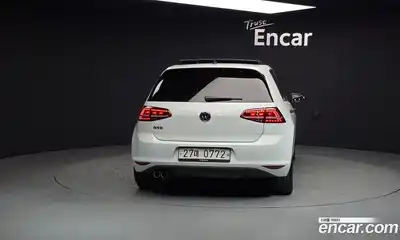 Volkswagen Golf 2016 2.0 Автомат в Москве № 215366, миниатюра 4