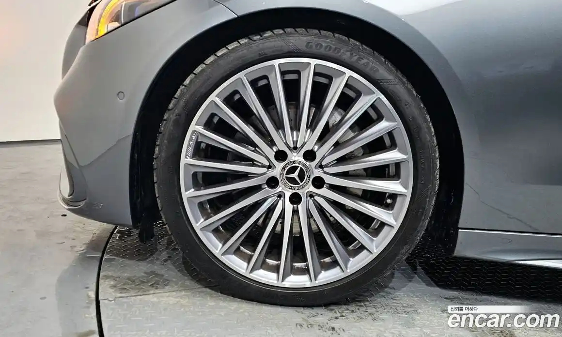 Mercedes-Benz C-Class 2023 2.0 Автомат в Москве № 219429, фото 20