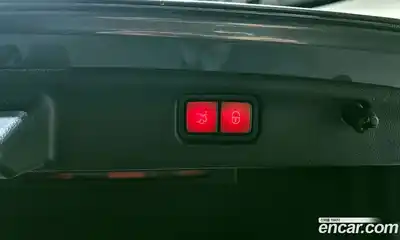 Mercedes-Benz C-Class 2023 2.0 Автомат в Москве № 219429, миниатюра 4